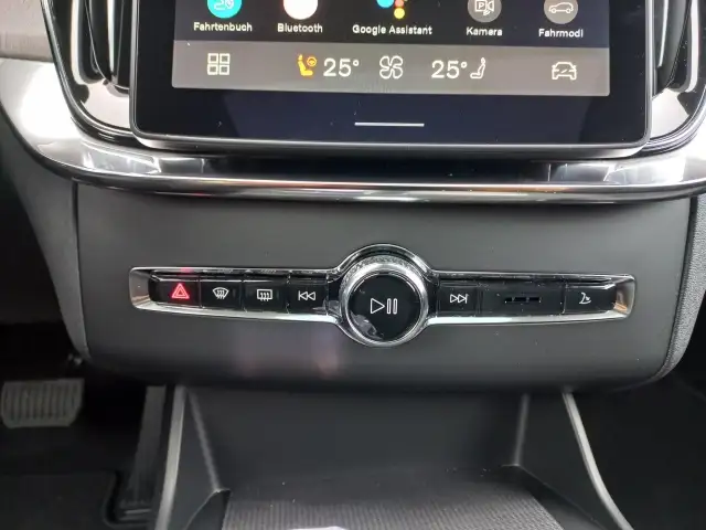 Volvo XC90 XC90 T8 AWD Ultra Bright Ansicht 20