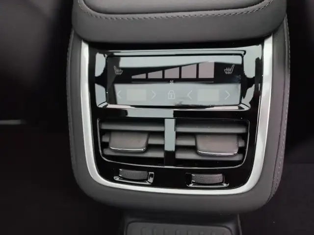 Volvo XC90 XC90 T8 AWD Ultra Bright Ansicht 38
