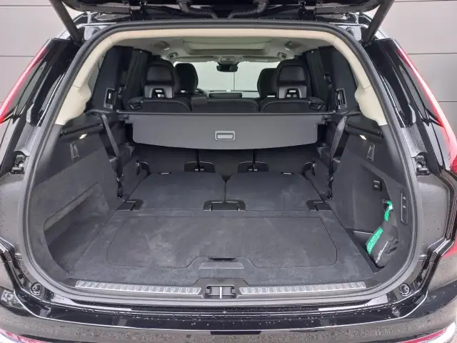 Volvo XC90 XC90 T8 AWD Ultra Bright Ansicht 40