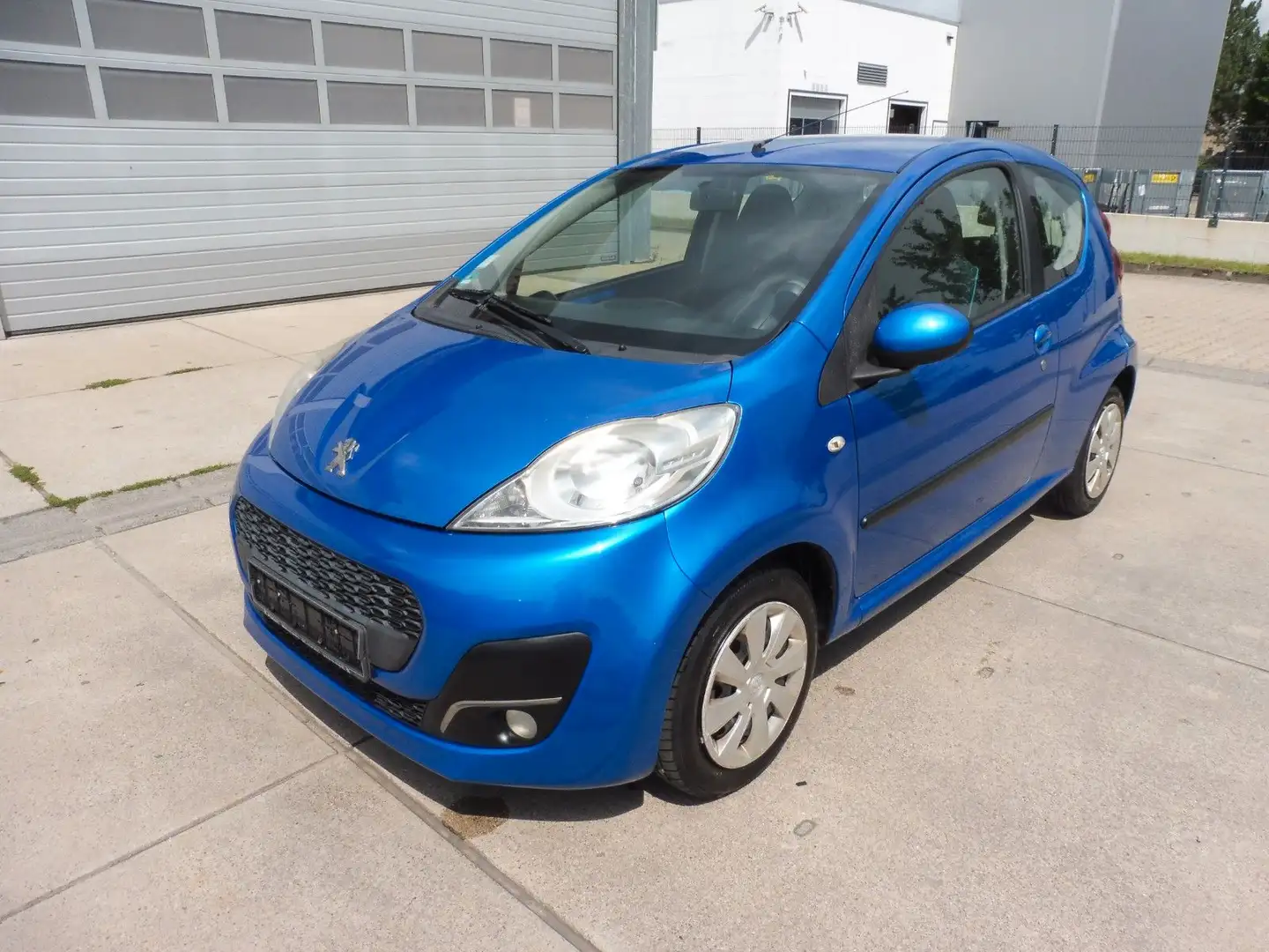 Peugeot 107 Active 68 3-türig Euro 5 Azul - 1