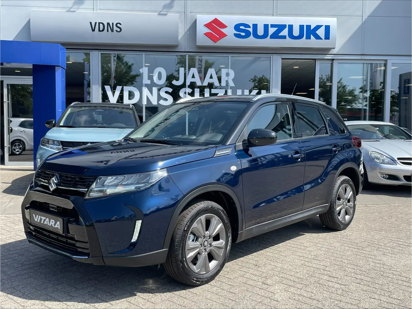 Suzuki Vitara 1.4 Boosterjet Select Smart Hybrid Direct uit voor Blauw - 1