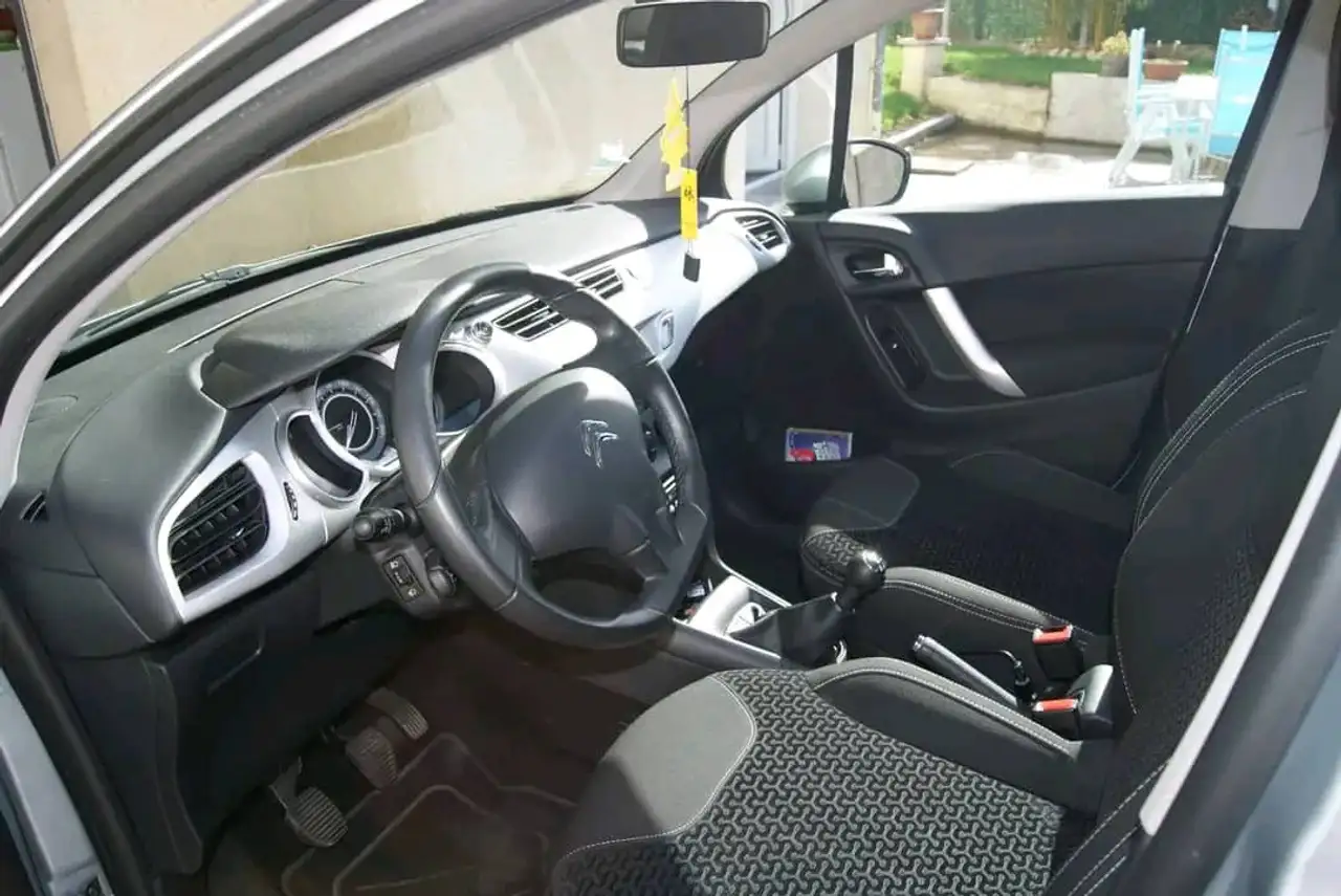 Citroen C3 C3 — photo 2