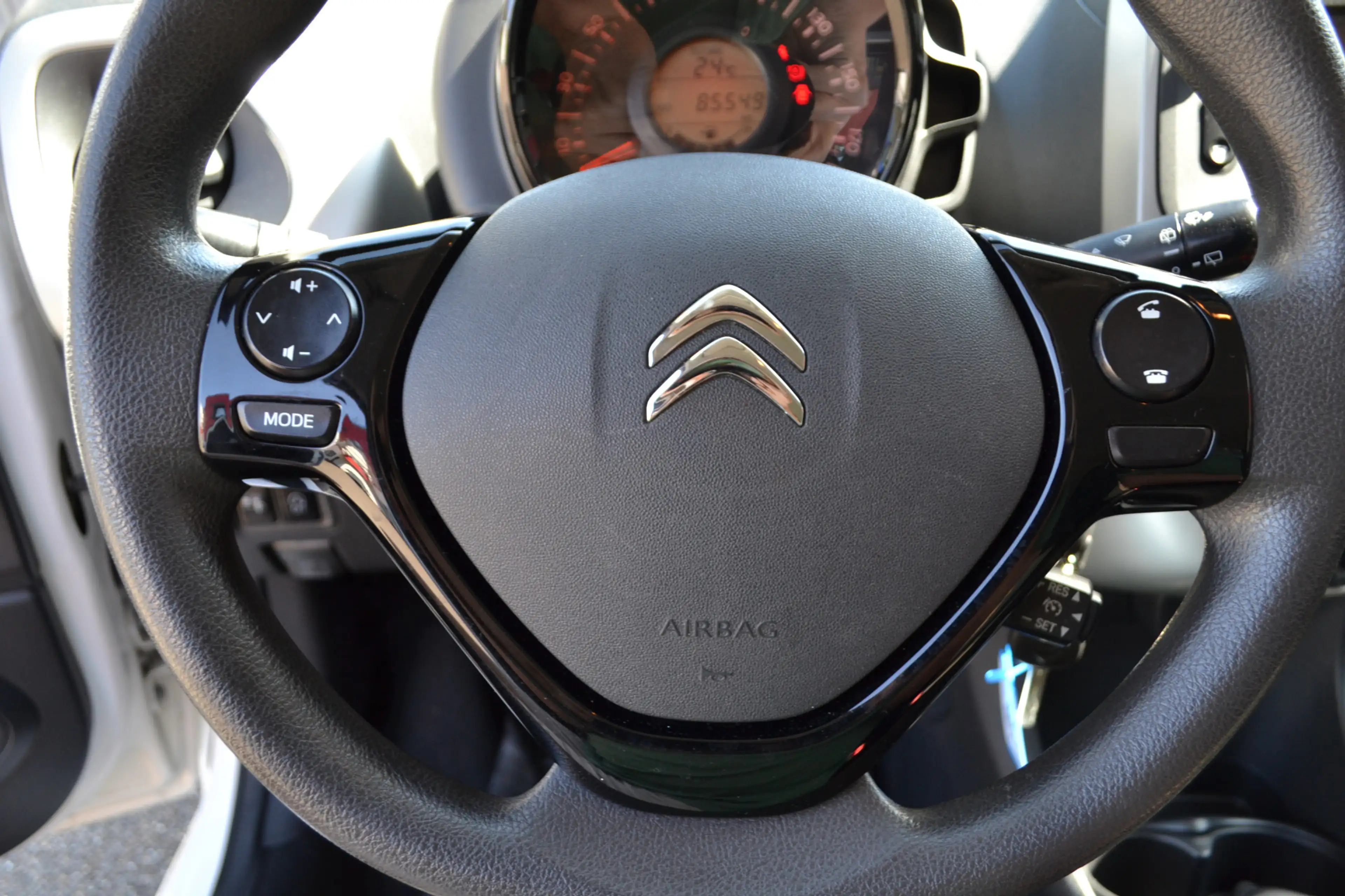 Citroen C1 1.0 e-VTi 5 Drs, Airco, NL auto, 1e eigenaresse, n — photo 7