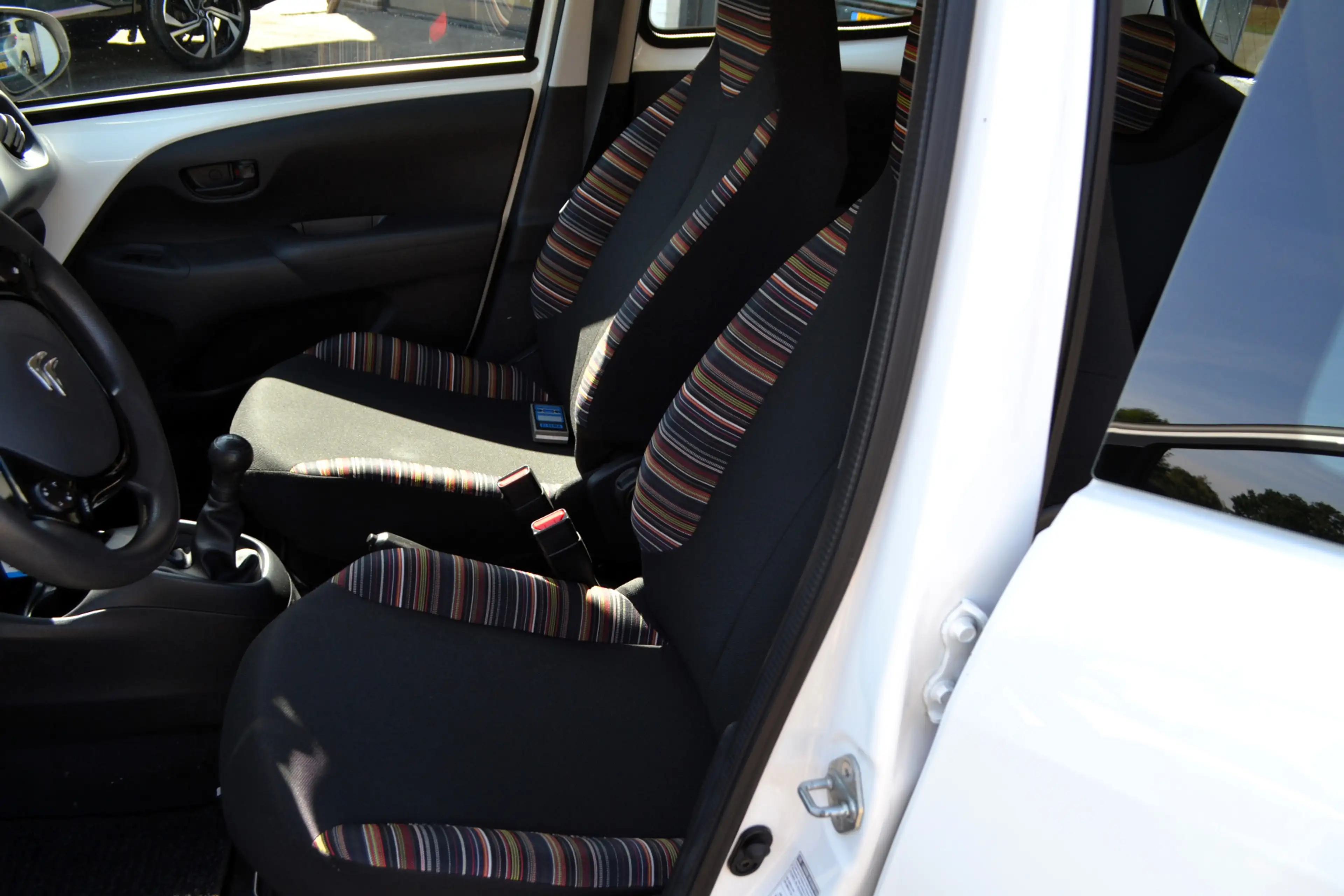 Citroen C1 1.0 e-VTi 5 Drs, Airco, NL auto, 1e eigenaresse, n — photo 6