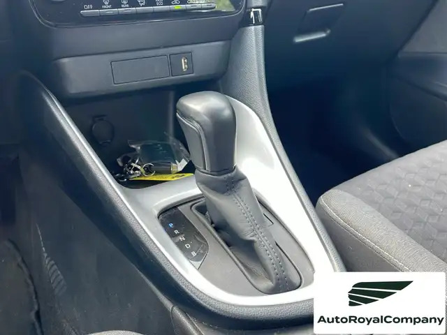 Toyota Yaris view 14