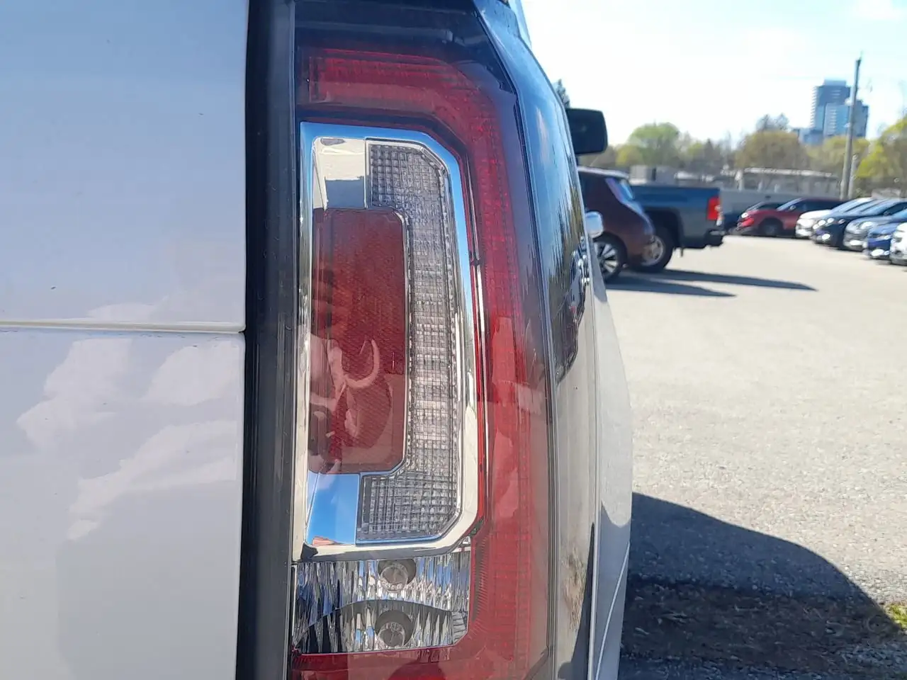 GMC Yukon снимка GMC Yukon