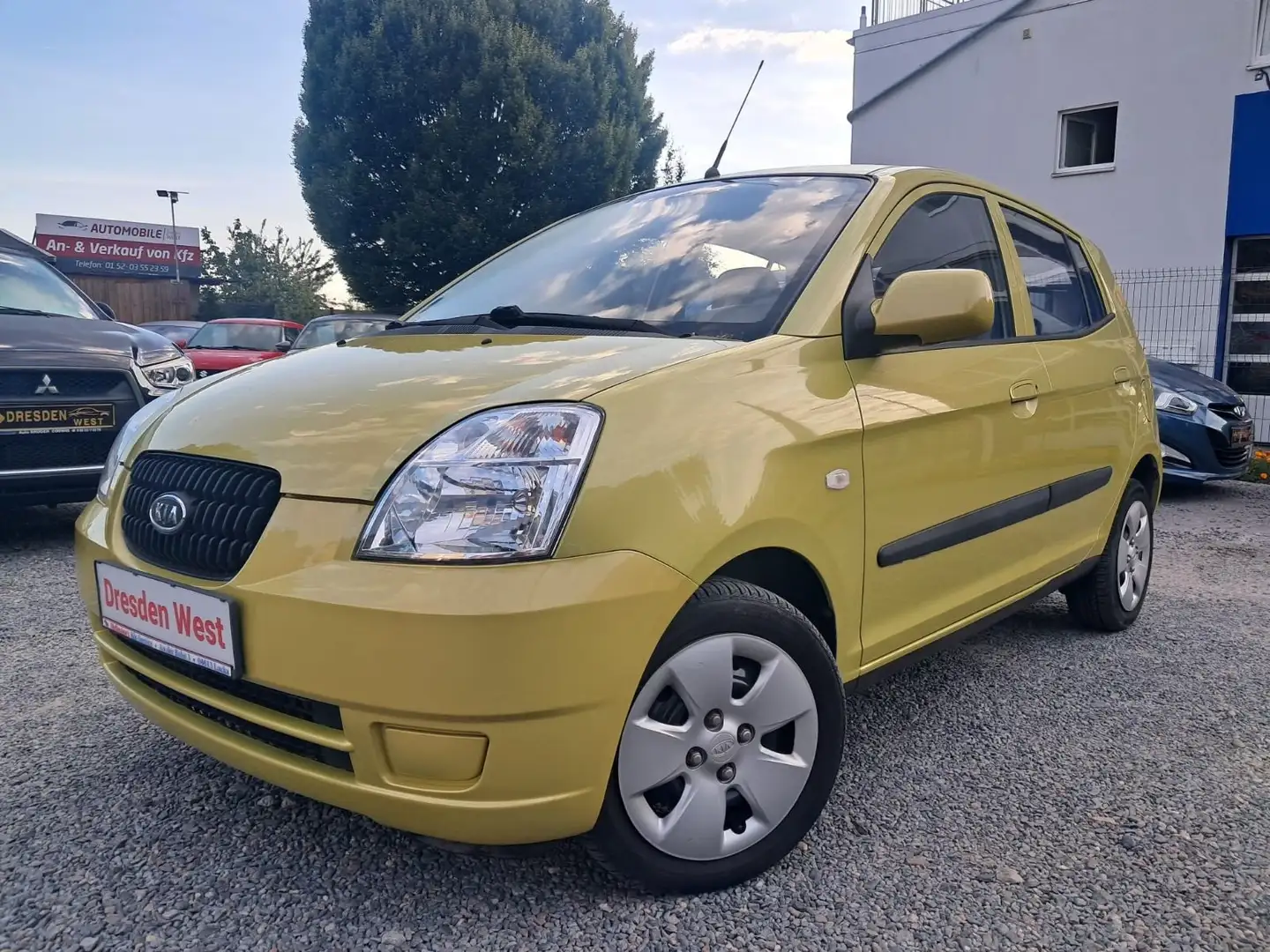 Kia Picanto 1.1 LX Gelb - 1