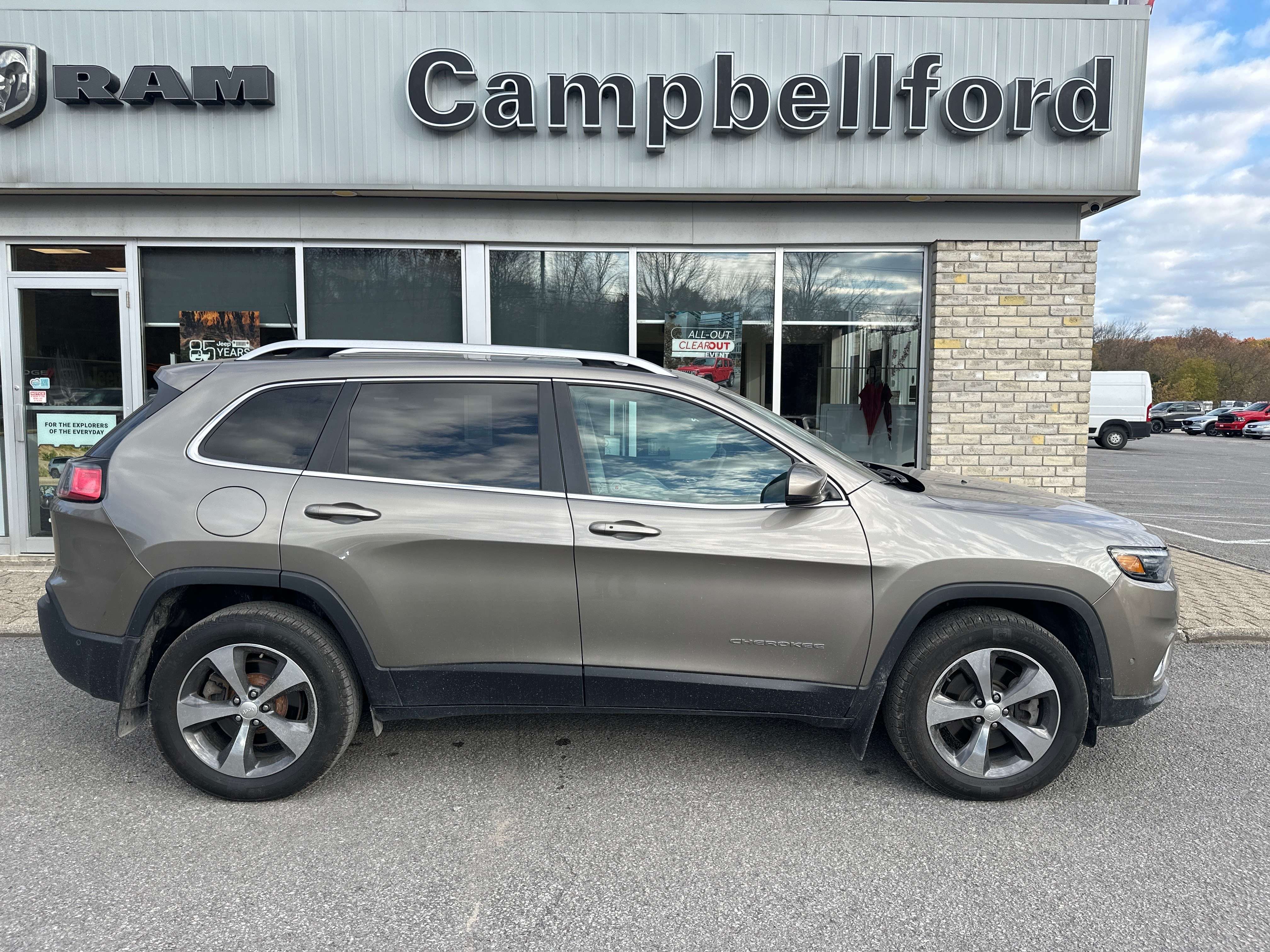 2019 Jeep Cherokee