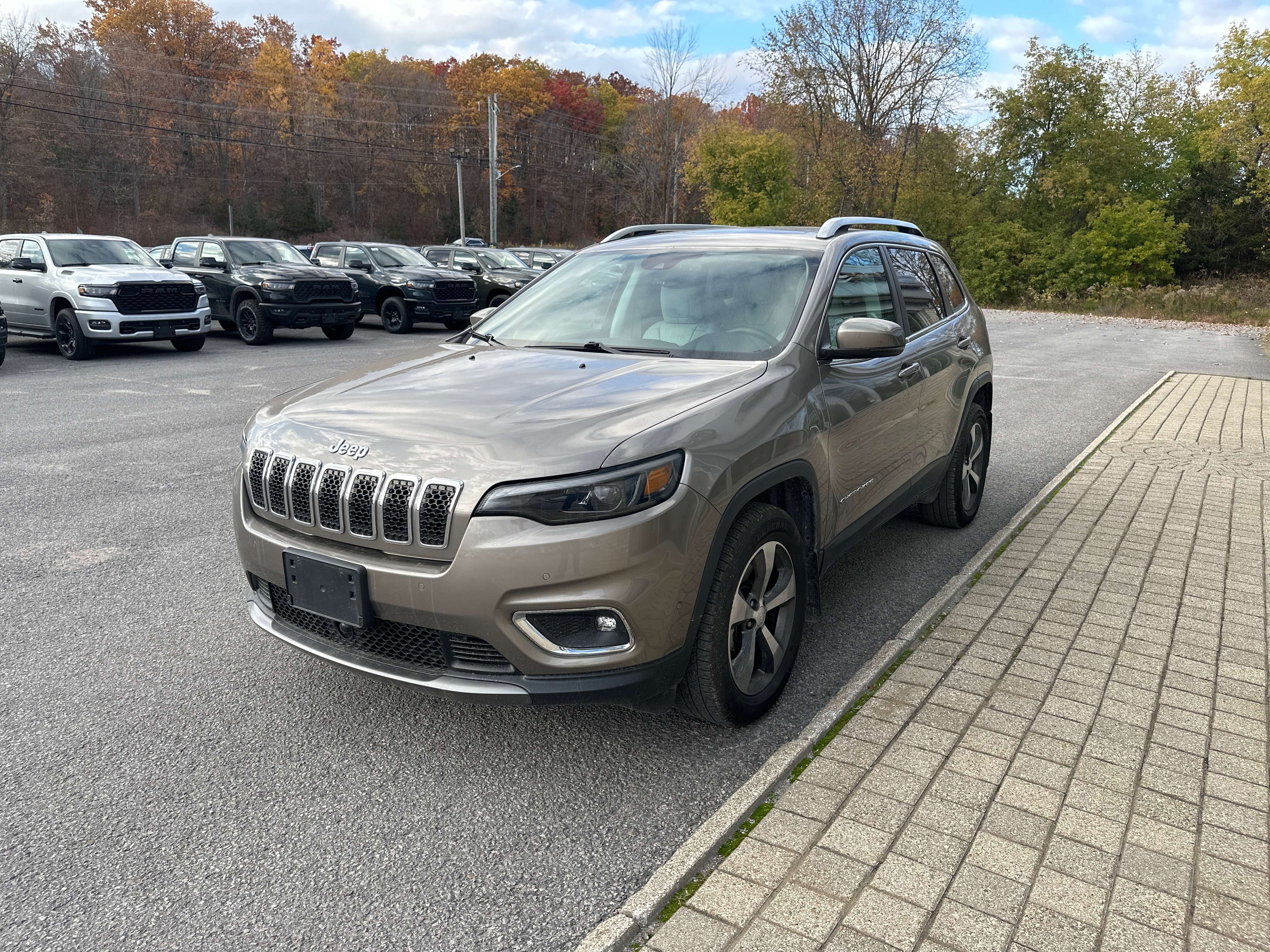 2019 Jeep Cherokee