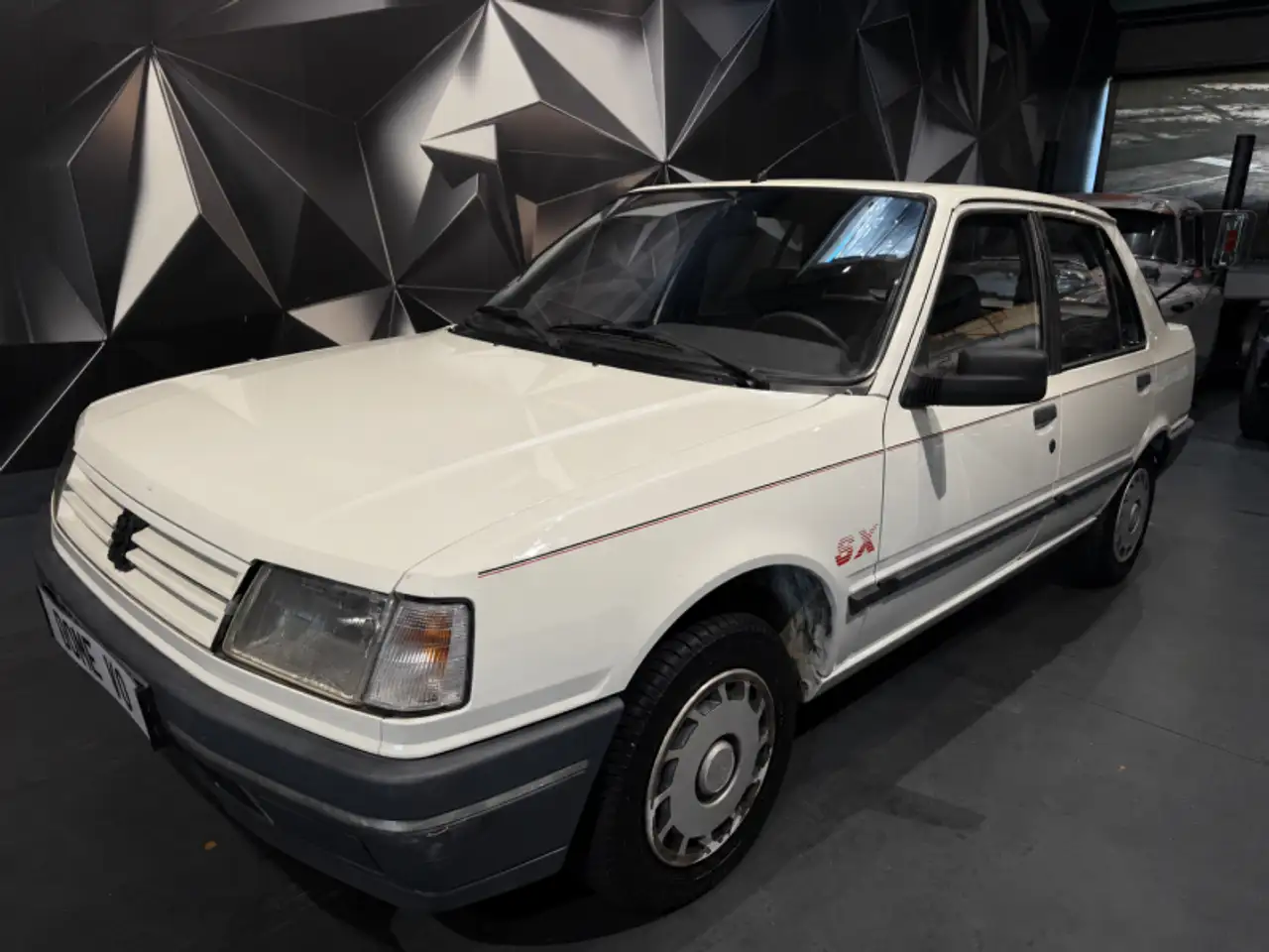 Peugeot 309