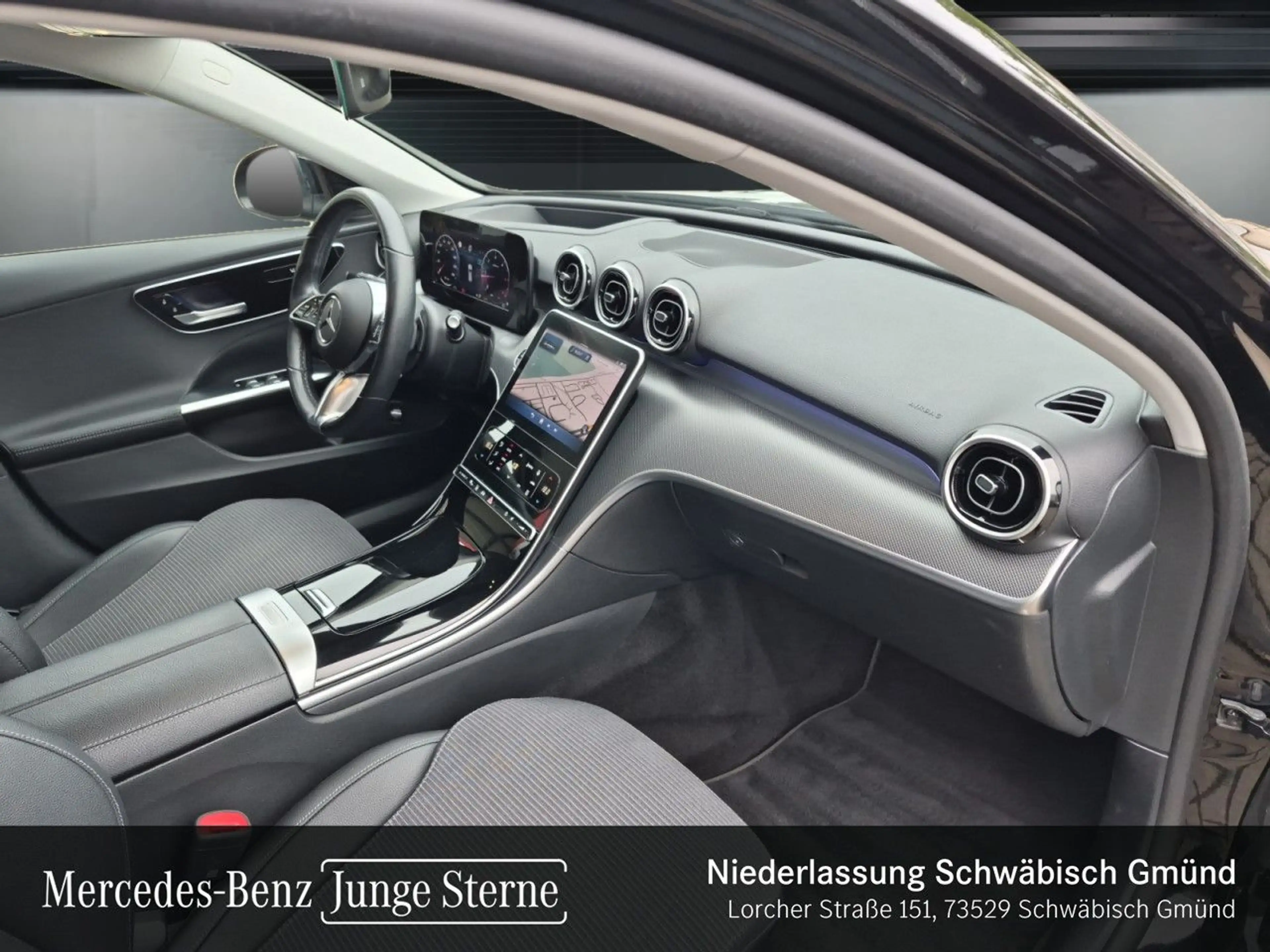 Mercedes-Benz C 300 d T AVANTG+STHZG+KAMERA+KEYLESS+9G — photo 13