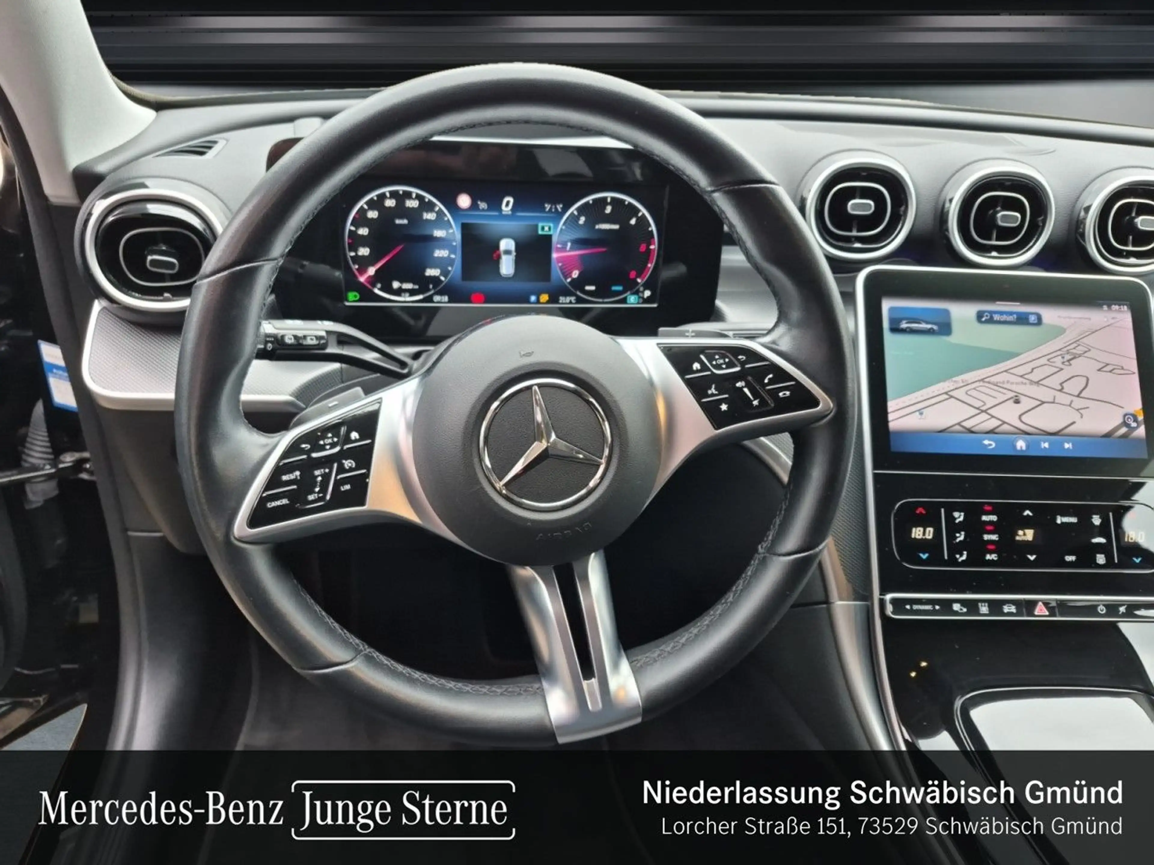 Mercedes-Benz C 300 d T AVANTG+STHZG+KAMERA+KEYLESS+9G — photo 9