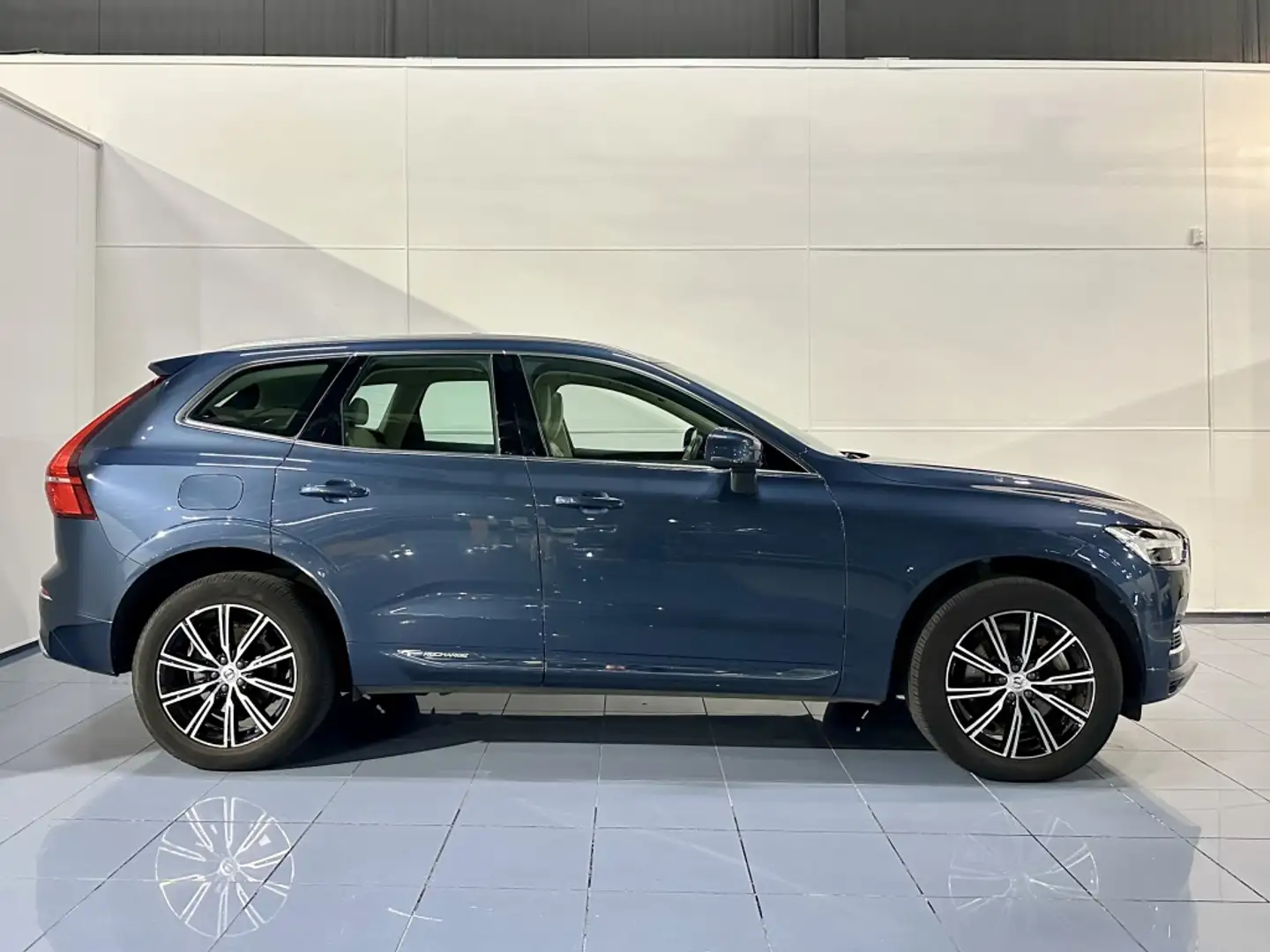 Volvo XC60 T6 Twin Recharge Inscription Azul - 2
