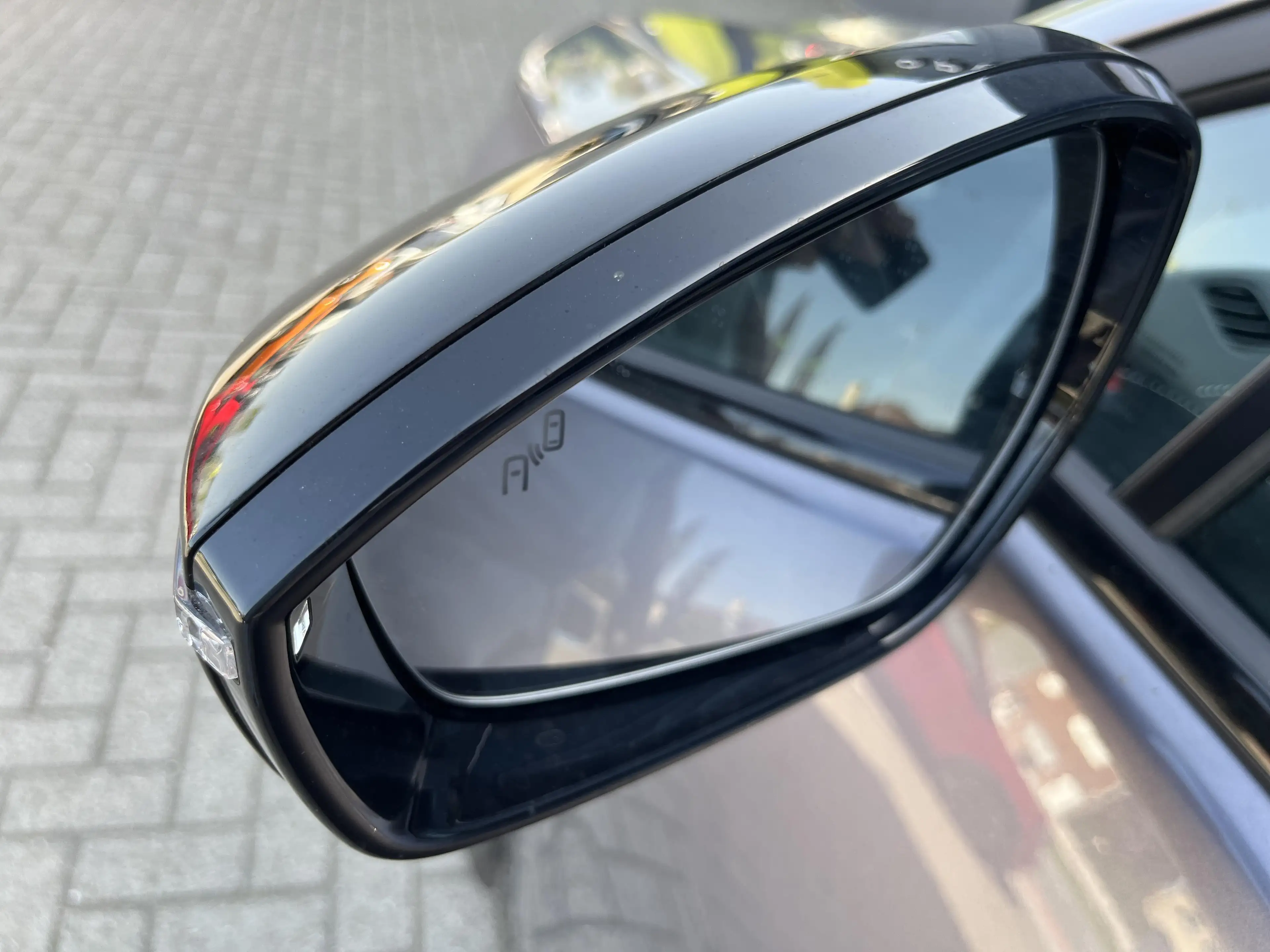 Omoda 5 PREMIUL 1.5 SHS-H/HEV - 7YEARS WARANTY — photo 12