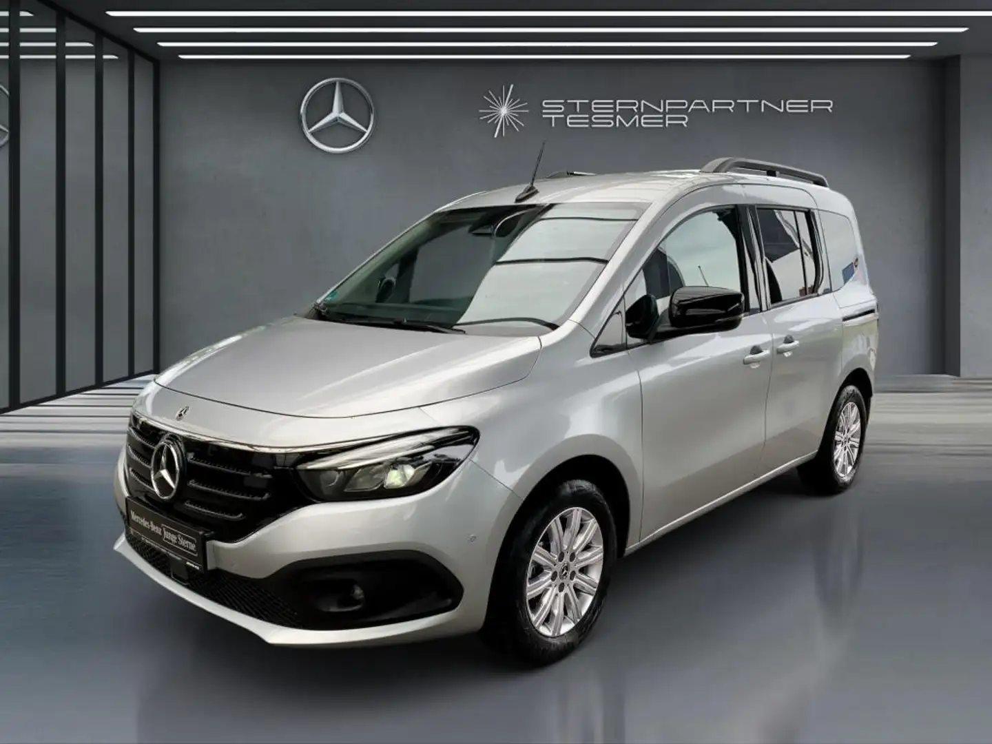 Mercedes-Benz EQT 200 - AHK, LED, MBUX, KAMERA, SPURHALTE-ASS. Silber - 1