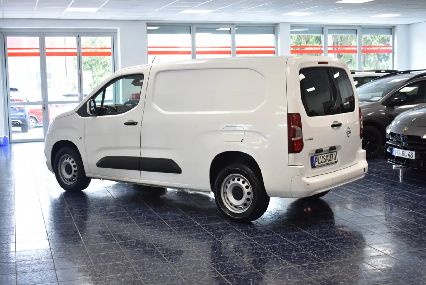 Opel Combo Edition 3-Sitze Lang L2 erhöh Nutzlast XL Weiß - 1