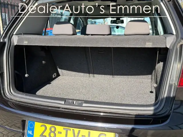 Volkswagen Golf view 7