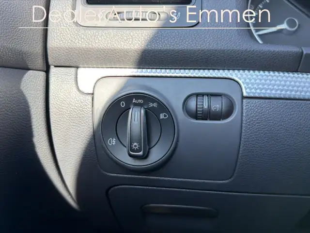 Volkswagen Golf view 16