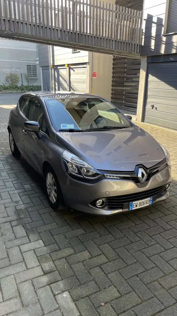 Renault Clio 5p 0.9 tce Costume National 90cv - 1