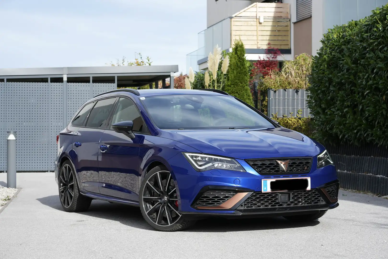 SEAT Leon ST Cupra 2,0 TSI DSG 4Drive - 1