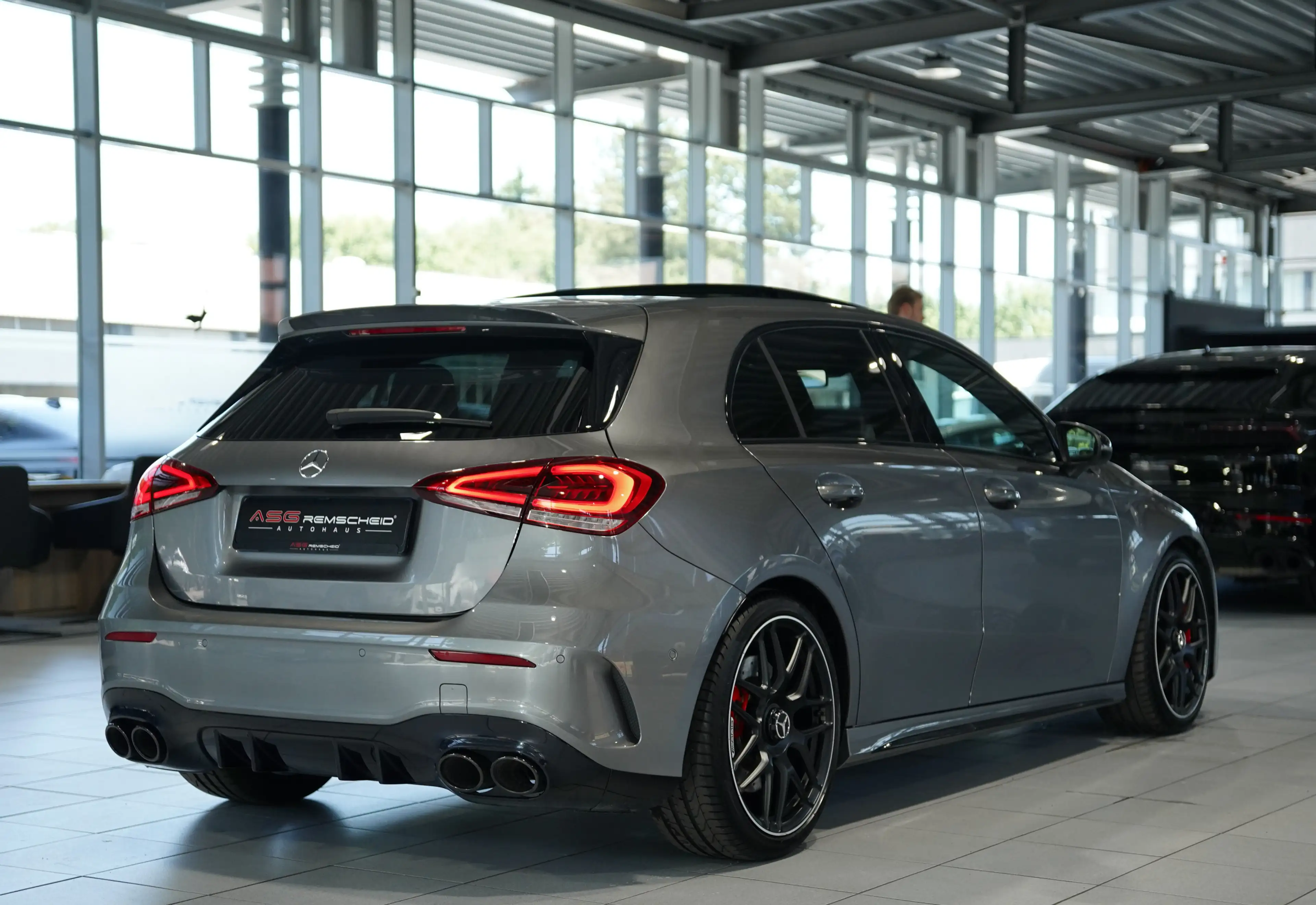 Mercedes-Benz A 45 AMG S 4M *2.H *19 *Schale *Pano *Perf-AGA — photo 8