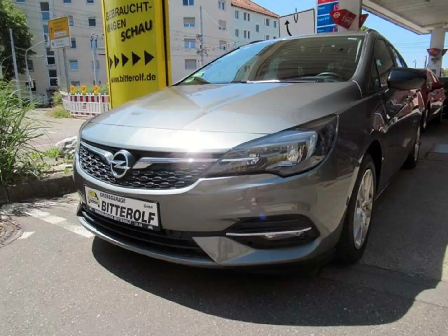Opel Astra ST 1.5D Aut.Business Ed. Navi/AHK/LED/RFK/ Grau - 2