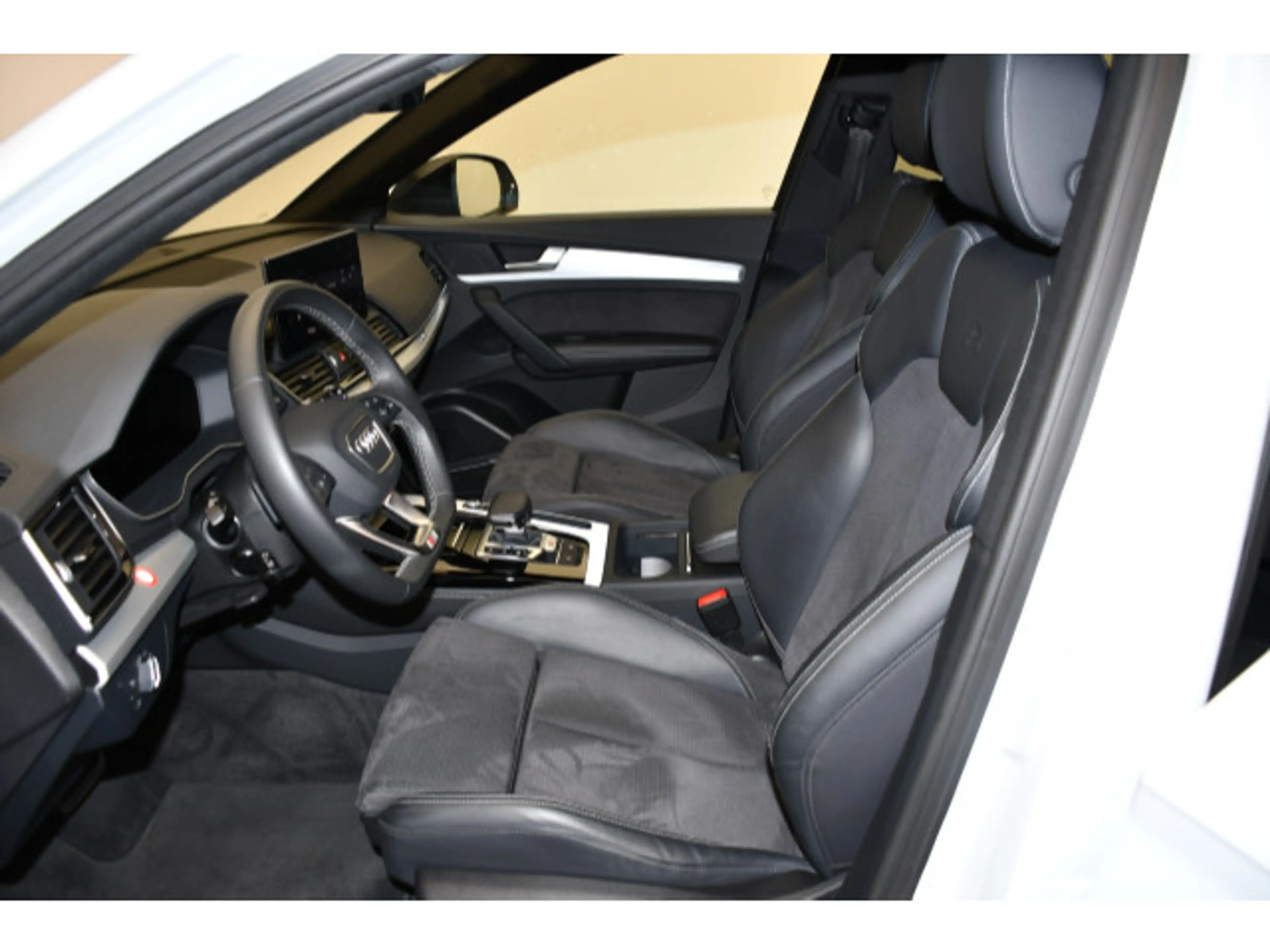 Audi SQ5 3.0 TDI quattro tiptronic basis Rückfahrkam/ — photo 3