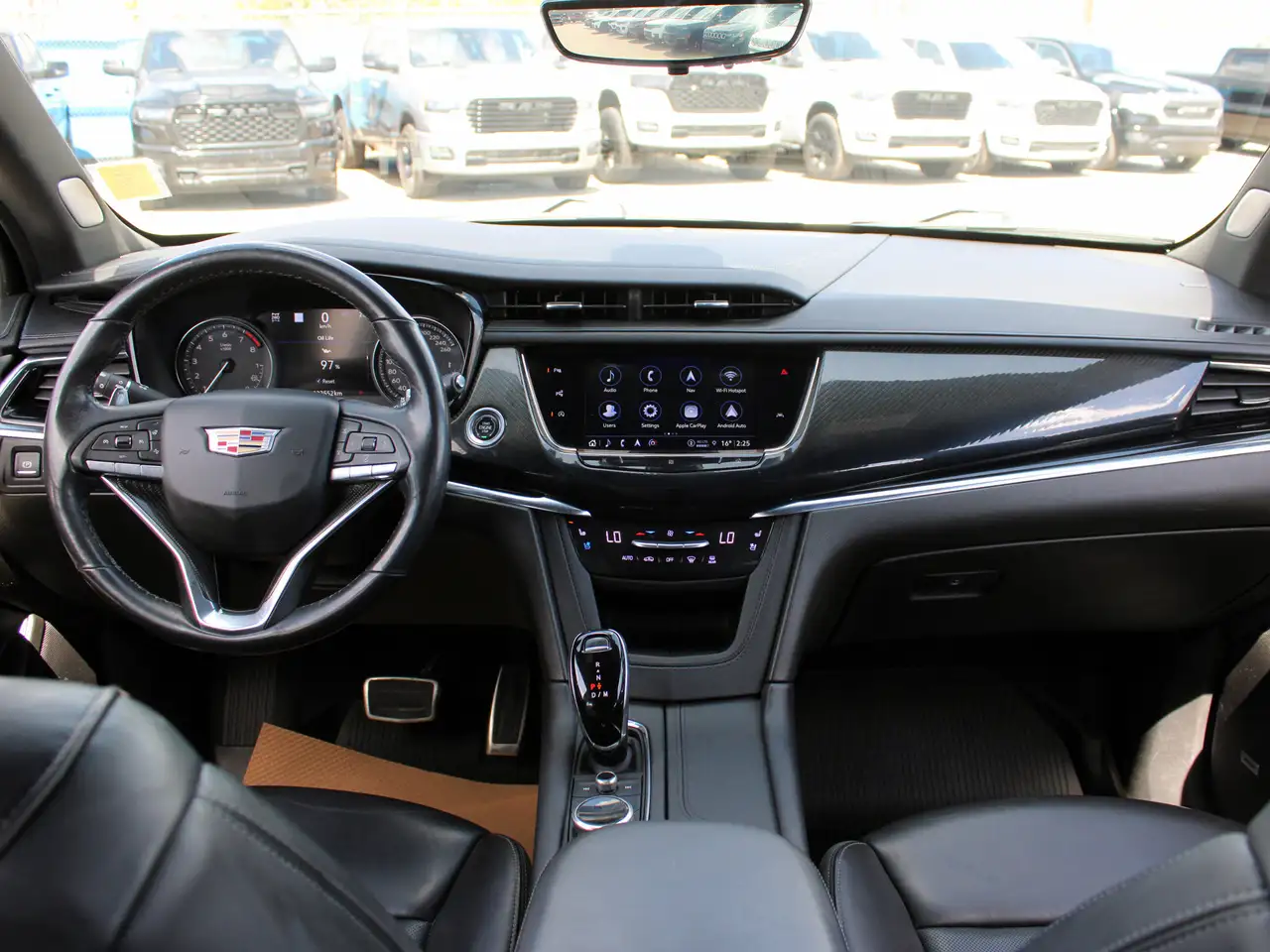 Cadillac XT6 снимка Cadillac XT6