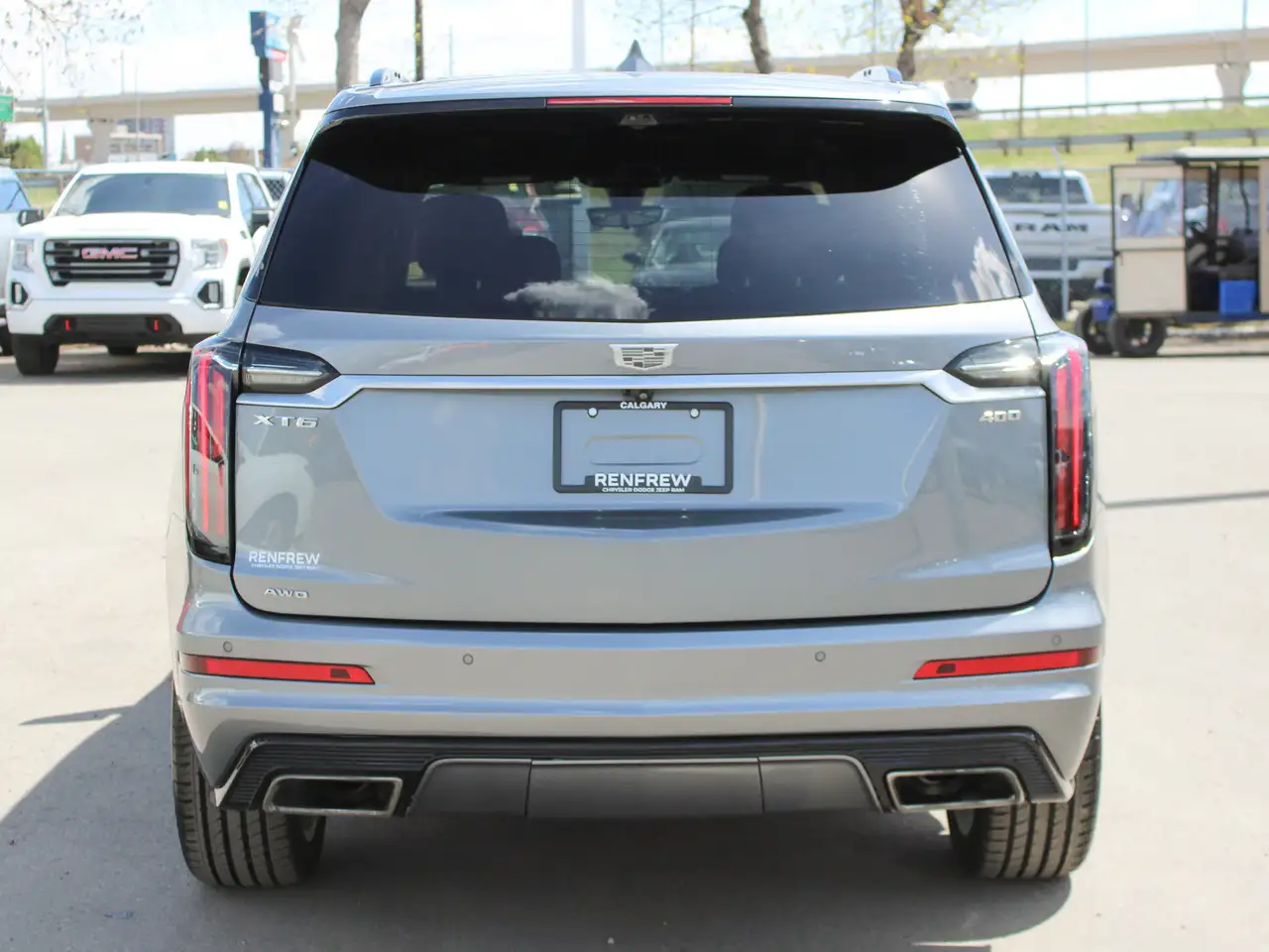 Cadillac XT6 снимка Cadillac XT6
