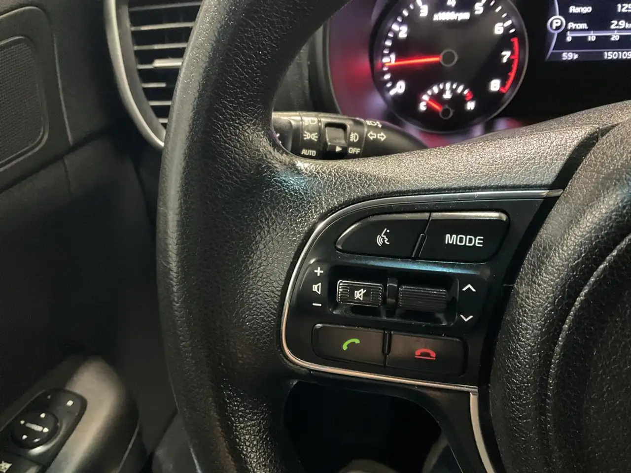 Kia Sportage снимка Kia Sportage