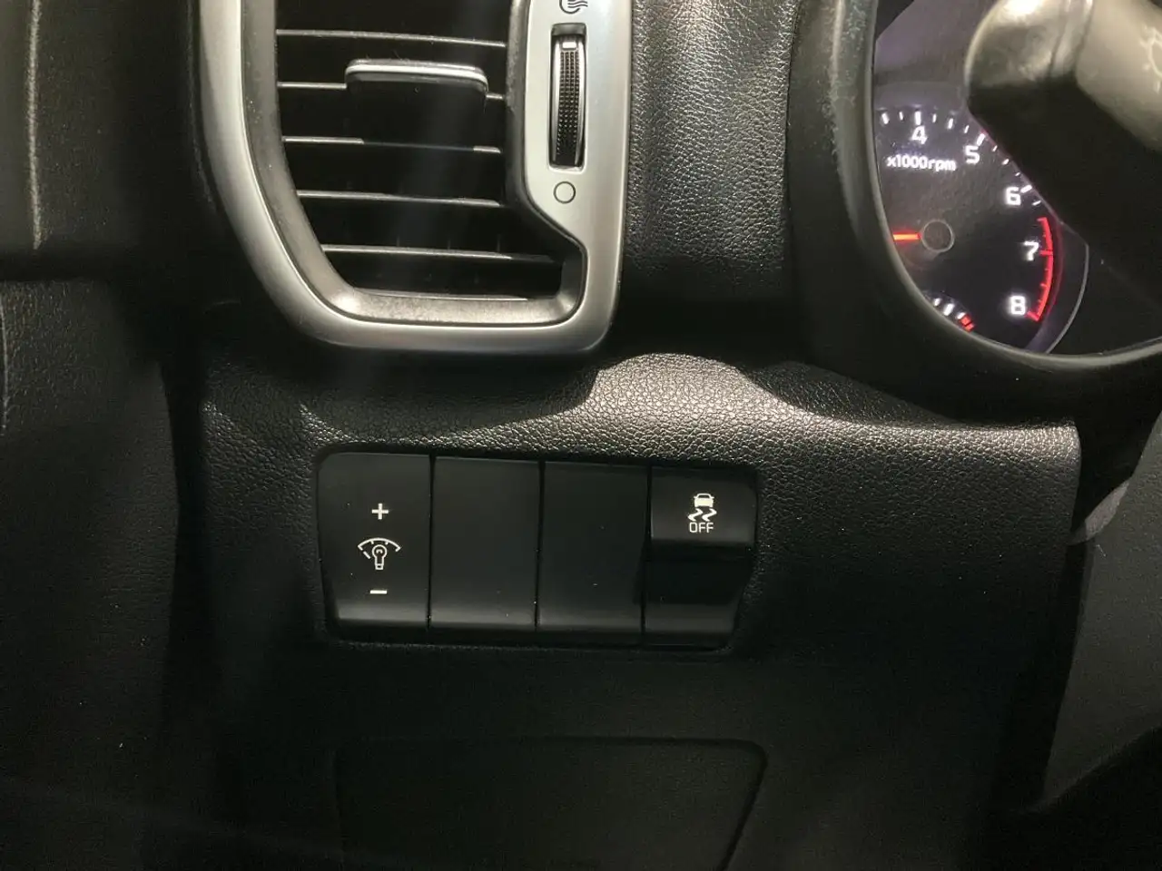 Kia Sportage снимка Kia Sportage