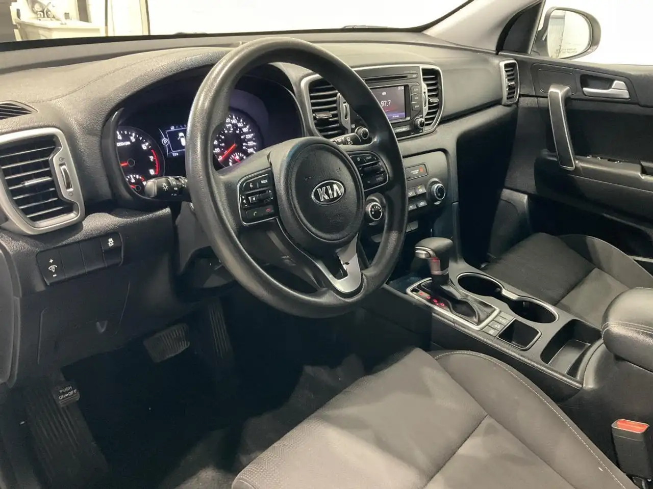 Kia Sportage снимка Kia Sportage