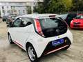 Toyota Aygo x-play touch*LMF*Kamera* Weiß - thumbnail 8
