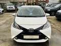 Toyota Aygo x-play touch*LMF*Kamera* Weiß - thumbnail 4