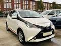 Toyota Aygo x-play touch*LMF*Kamera* Weiß - thumbnail 5