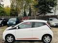 Toyota Aygo x-play touch*LMF*Kamera* Weiß - thumbnail 10