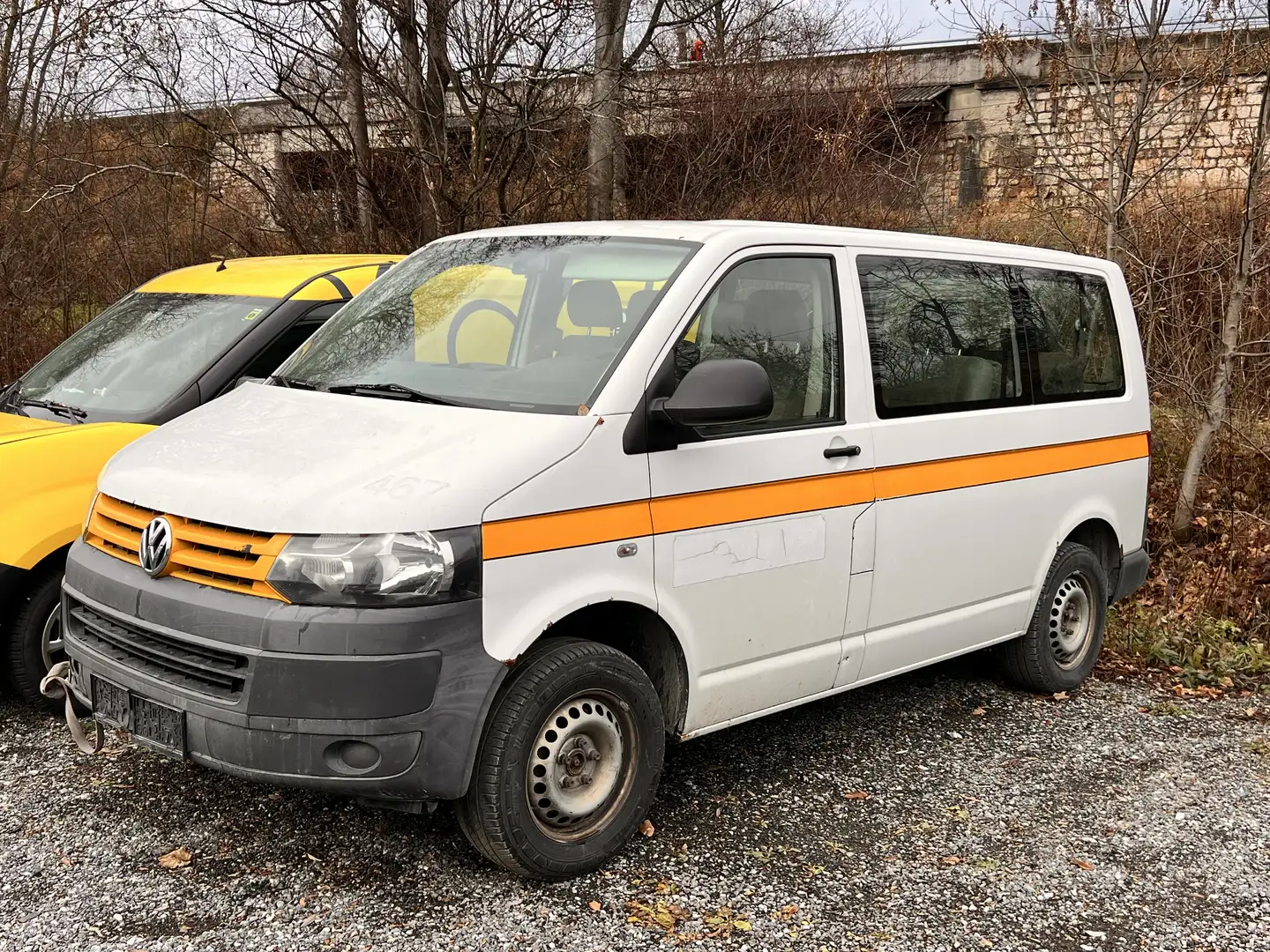 Volkswagen T5 Caravelle 9 Sitzer / Klima / 4800 inkl Mwst - 1