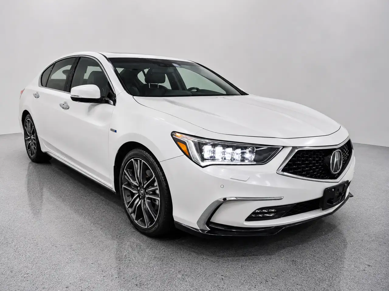 Acura RLX снимка Acura RLX