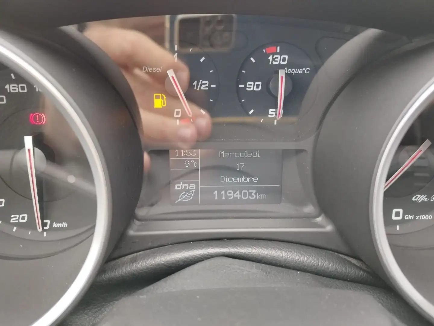 Alfa Romeo Giulietta Giulietta 1.6 JTDm 120 CV Super Blanc - 2