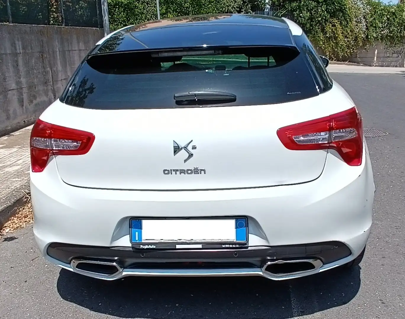 Citroen DS5 DS5 2.0 hdi Chic 160cv auto Bianco - 2