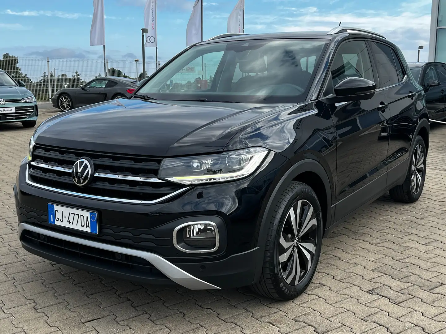 Volkswagen T-Cross T-Cross 1.0 tsi Advanced 110cv NEOPATENTATI Nero - 1