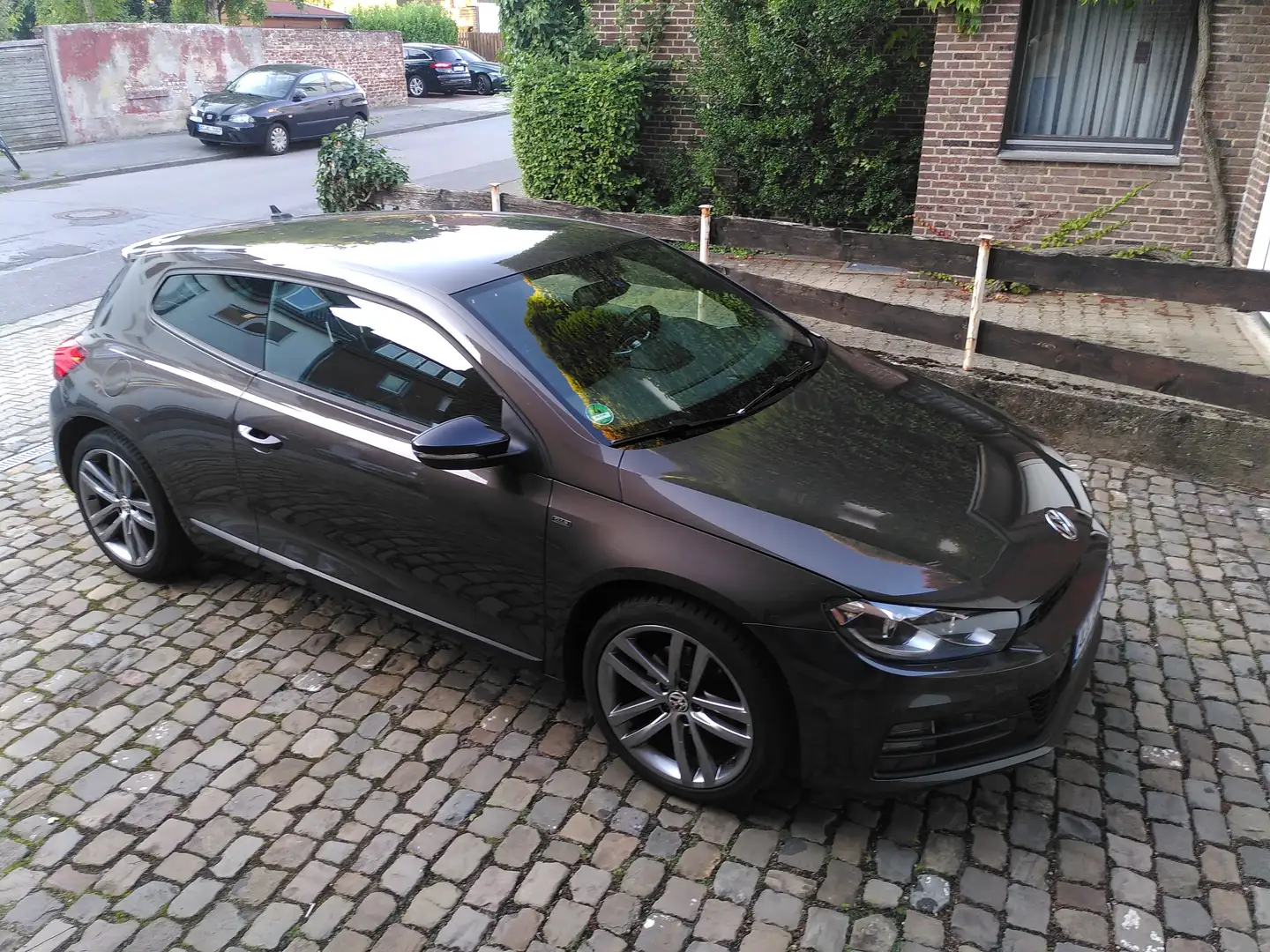 Volkswagen Scirocco Scirocco 1.4 TSI BlueMotion Technology Club Brown - 1