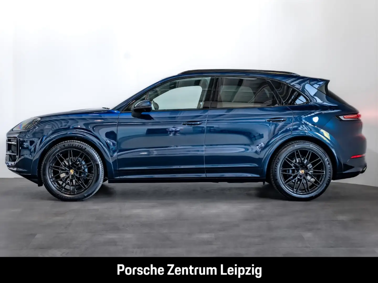 Porsche Cayenne SportDesign Head-Up Soft-Close BOSE LED Blau - 2