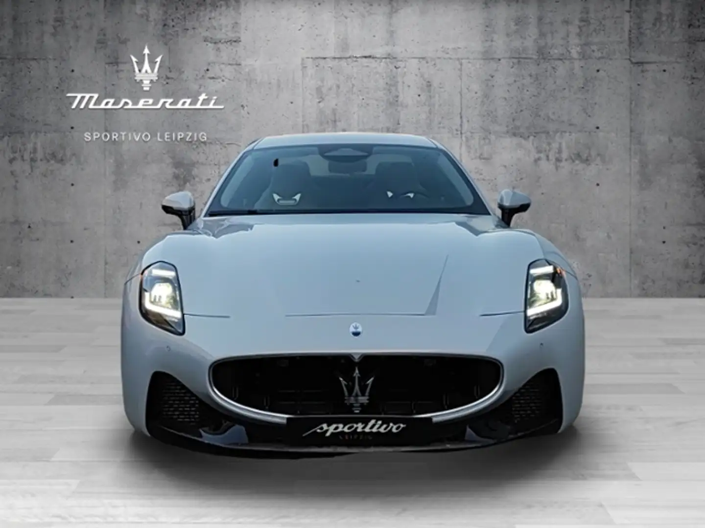 Maserati GranTurismo Modena Grau - 2
