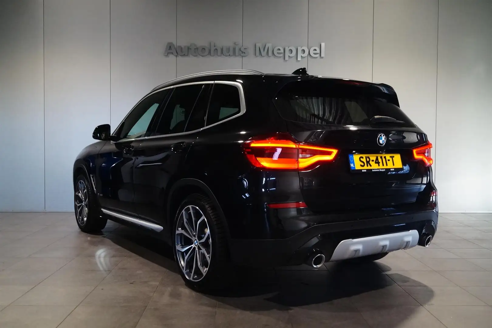 BMW X3 Xdrive20i LED | X-Line | Panoramadak | Trekhaak | Noir - 2