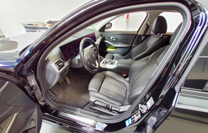 BMW 318 d Touring Aut.CAM/ACC/MULTI/INDUKTION — photo 5