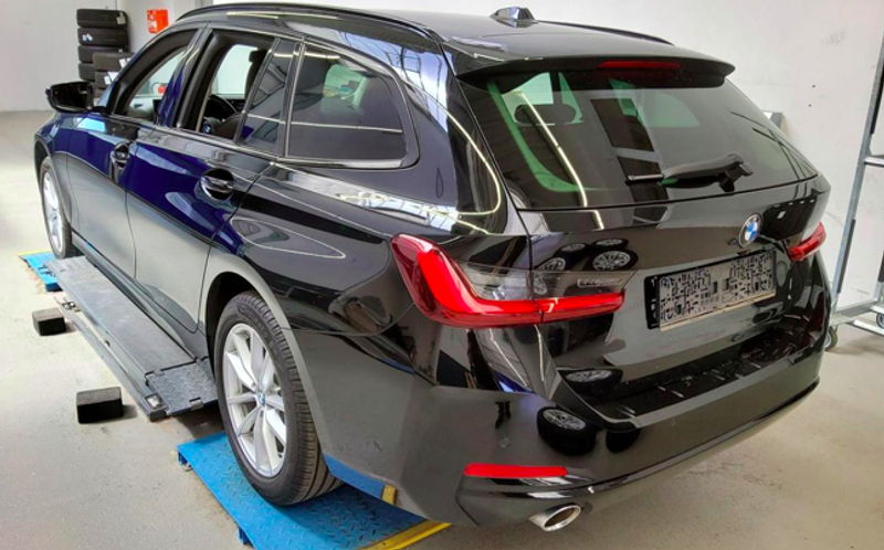 BMW 318 d Touring Aut.CAM/ACC/MULTI/INDUKTION — photo 4