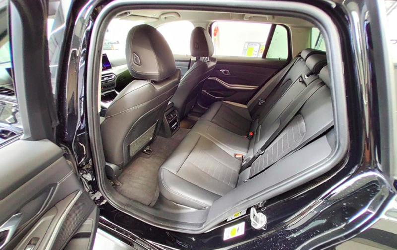 BMW 318 d Touring Aut.CAM/ACC/MULTI/INDUKTION — photo 9