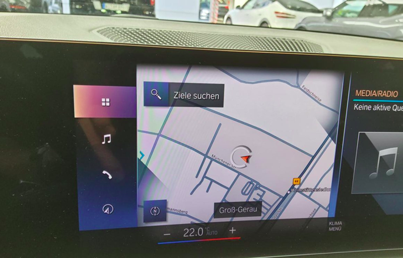 BMW 318 d Touring Aut.CAM/ACC/MULTI/INDUKTION — photo 7