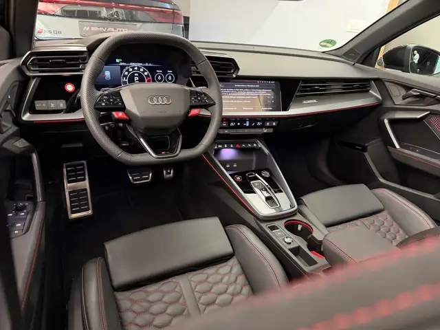 Audi RS3 view 10